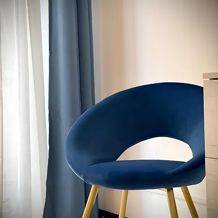 Orsini Home- Manfredi Homes&villas * マンフレドーニア